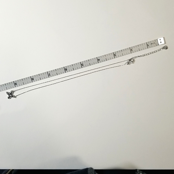 Like New Rare Swarovski Flower/Clover Necklace - Picture 5 of 10